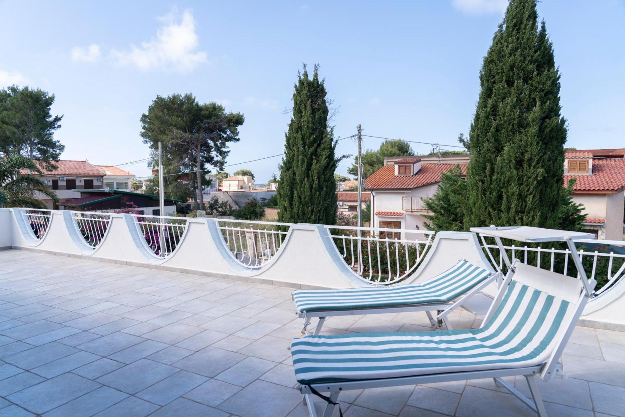Villa Claudia E Simone Carini Habitación foto